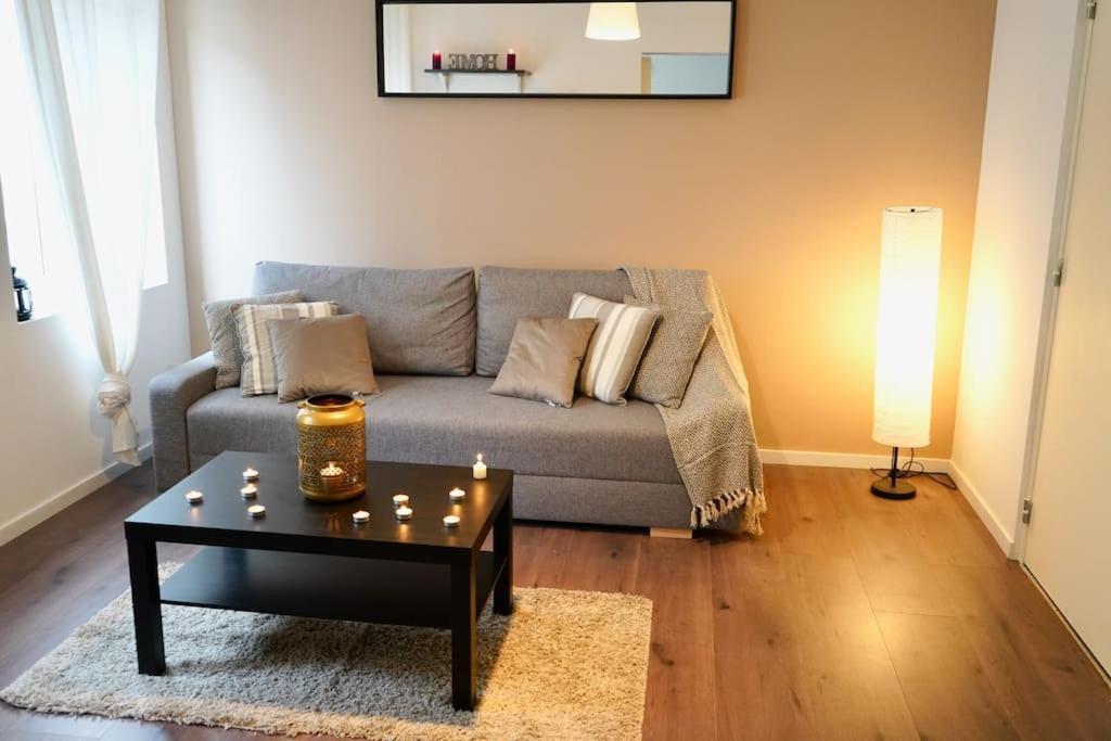 Rm-1 - Appartement F2 Au 1Er Etage Pour 1-3 Pers Mulhouse Buitenkant foto
